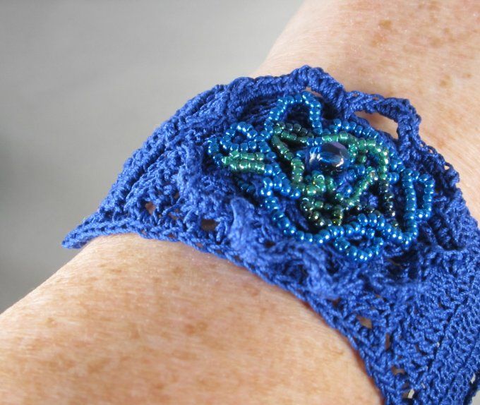 Bracelet fleur bleu